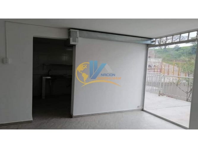 Local en venta en Villas Del Rosario, Bucaramanga, 37 m² · foto 5 de 9