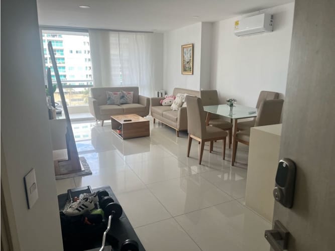 Apartamento de 2 alcobas en venta en Crespo, Cartagena, 89 m² · foto 9 de 17
