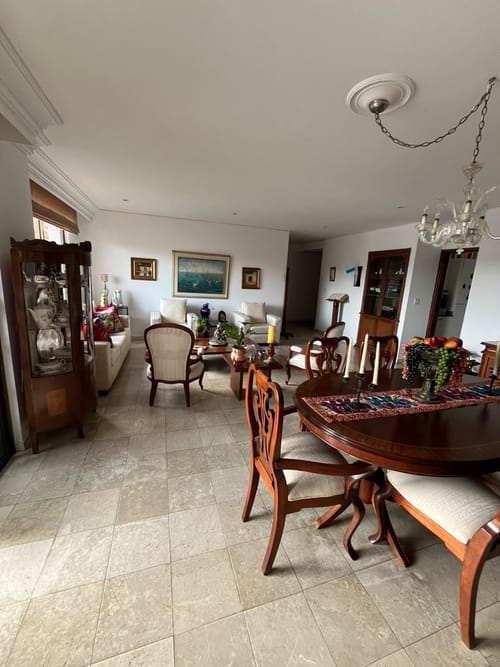 Apartamento en venta en Santa Monica, Cali · foto 2 de 24
