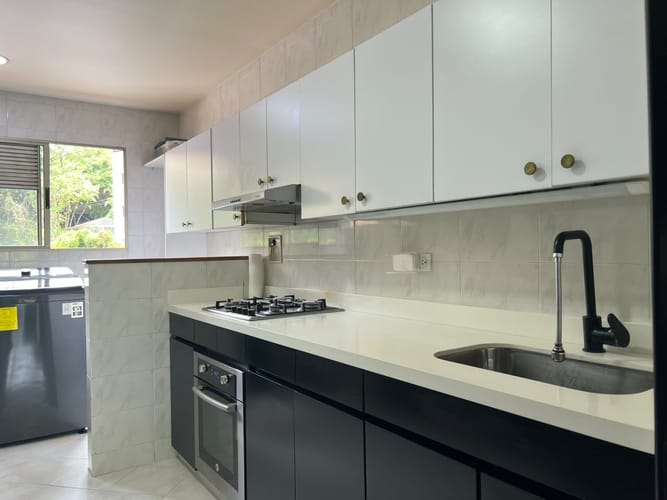 Apartamento de 3 alcobas en venta en El Poblado, Medellín, 154 m² · foto 5 de 20