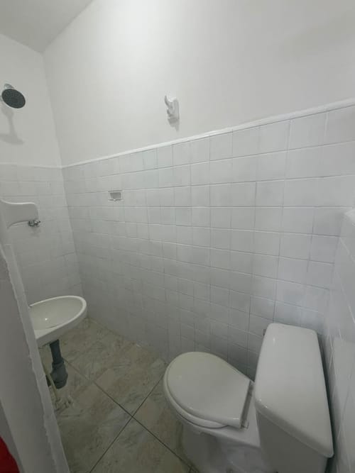 Local en arriendo en La Floresta, Medellín, 180 m² · foto 11 de 15