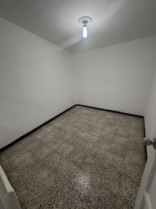 Local en arriendo en La Floresta, Medellín, 180 m² · foto 4 de 15