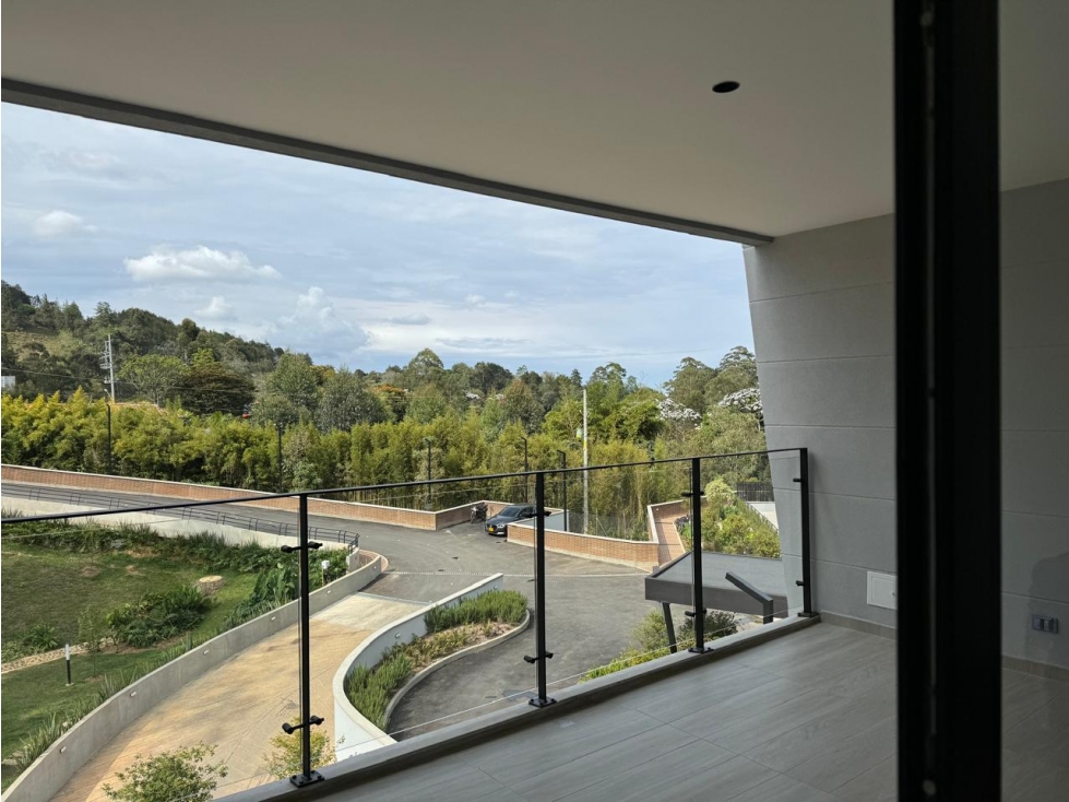 Apartamento en arriendo en Sajonia, Rionegro · foto 3 de 24
