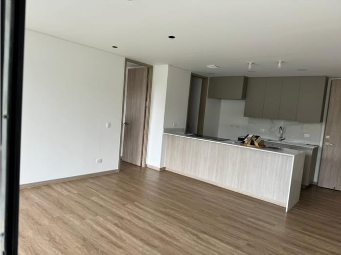 Apartamento en arriendo en Sajonia, Rionegro · foto 4 de 24
