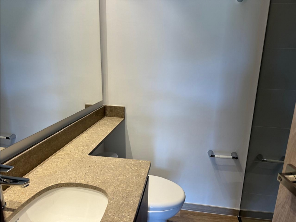 Apartamento en arriendo en Sajonia, Rionegro · foto 11 de 24