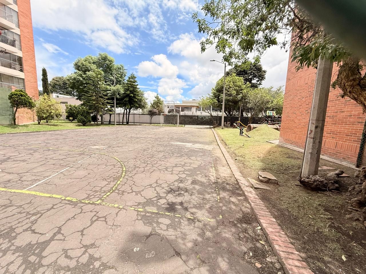 Apartamento en venta en Cedritos, Bogotá · foto 11 de 12