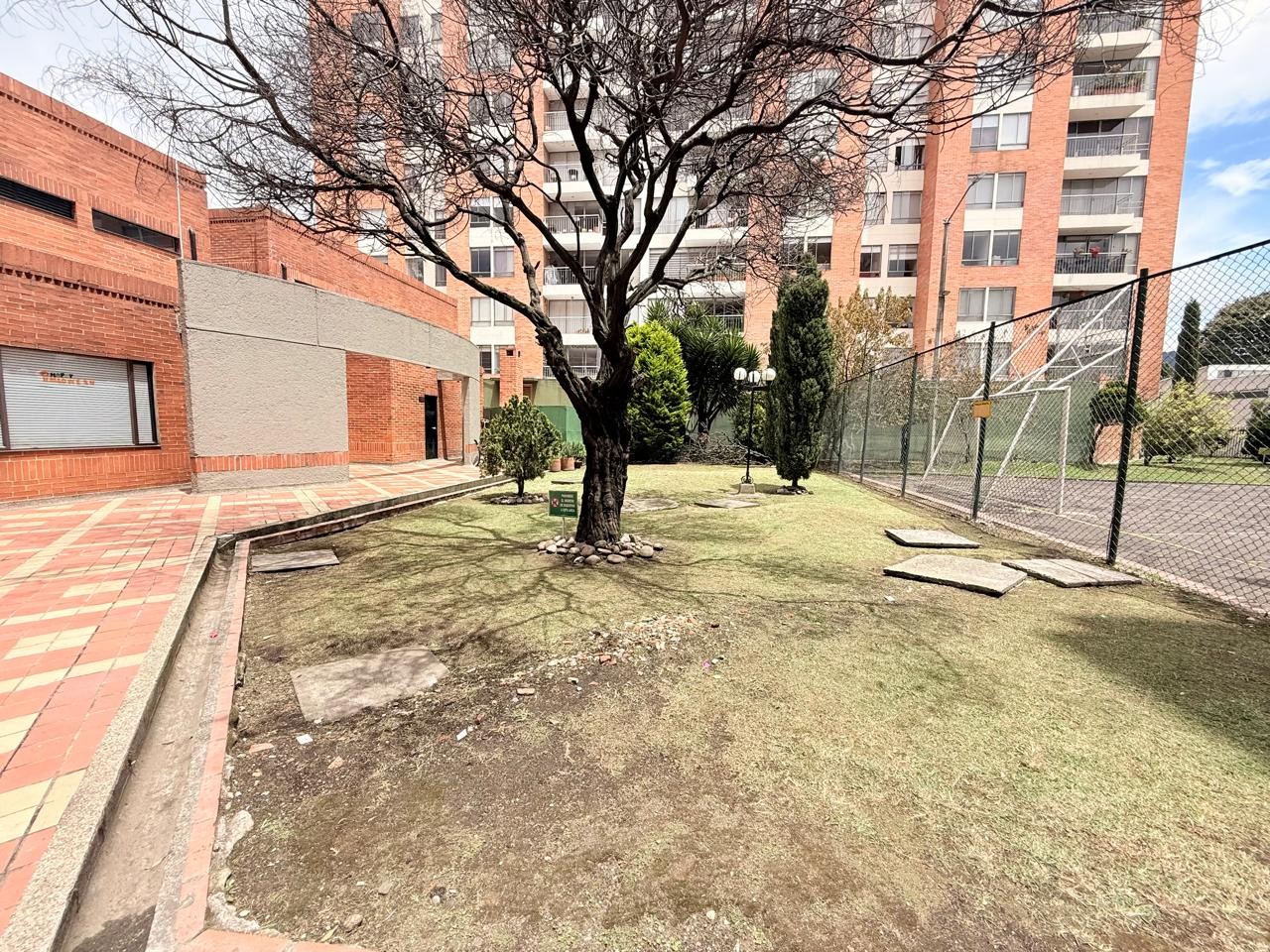 Apartamento en venta en Cedritos, Bogotá · foto 10 de 12