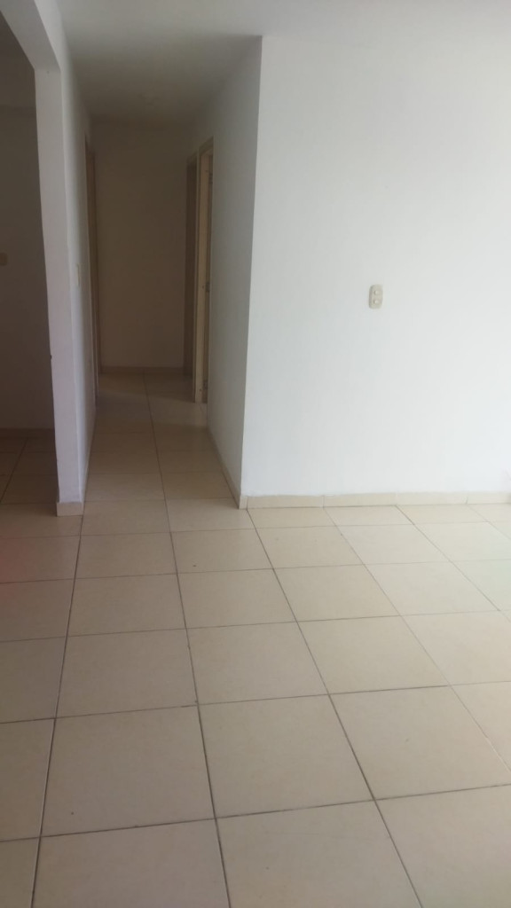 Apartamento en venta en Rafael Garcia Herreros Et Ii, Cúcuta · foto 3 de 10