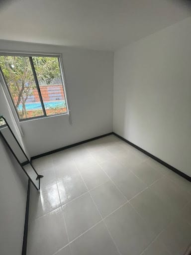 Apartamento de 2 alcobas en arriendo en Señorial, Envigado, 75 m² · foto 8 de 13