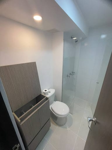 Apartamento de 2 alcobas en arriendo en Señorial, Envigado, 75 m² · foto 11 de 13
