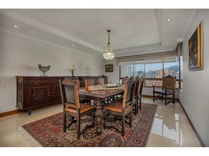Apartamento de 3 alcobas en venta en El Poblado, Medellín, 386 m² · foto 5 de 23