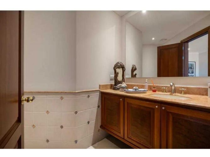 Apartamento de 3 alcobas en venta en El Poblado, Medellín, 386 m² · foto 7 de 23