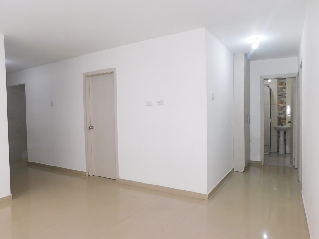 Apartamento en venta en San Isidro, Barranquilla · foto 2 de 23