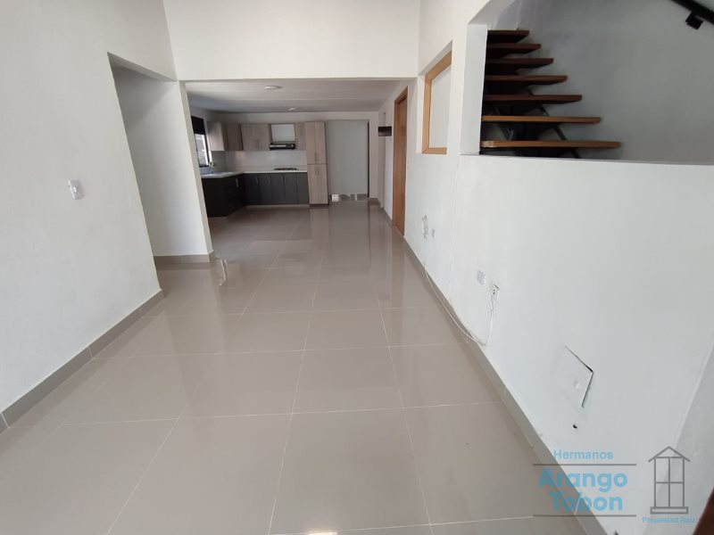 Apartamento en arriendo en La Ceja · foto 4 de 18