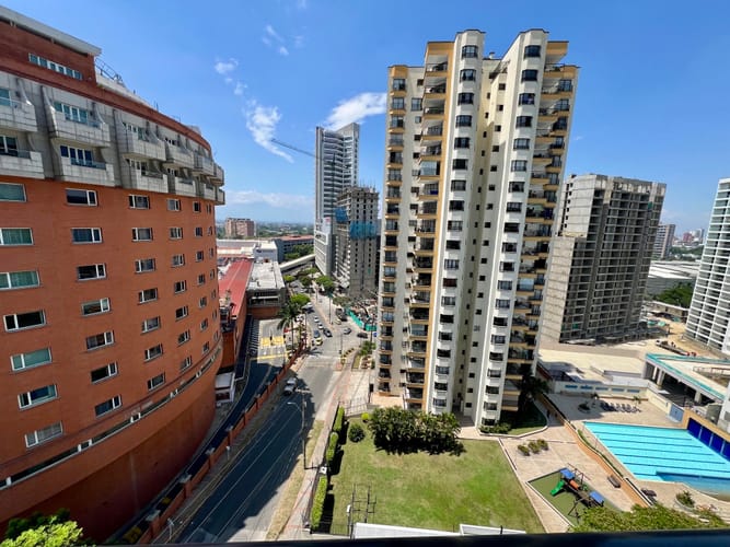 Apartamento en venta en Chipichape, Cali · foto 7 de 12