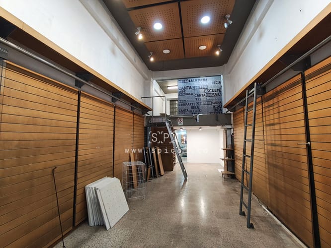 Local en arriendo en La Candelaria, Medellín, 63 m² · foto 3 de 9