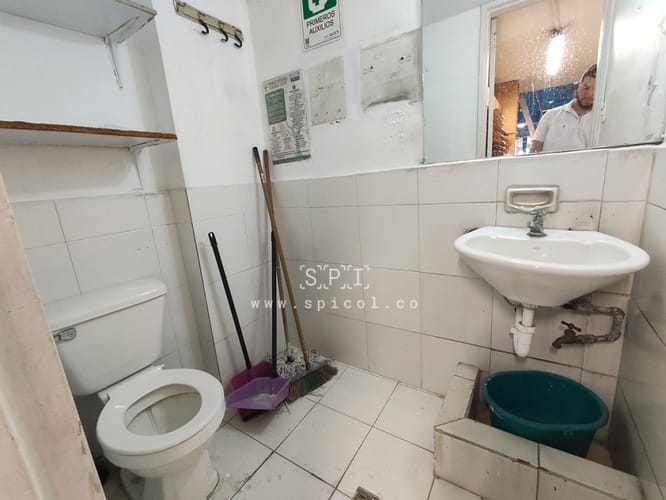Local en arriendo en La Candelaria, Medellín, 63 m² · foto 5 de 9