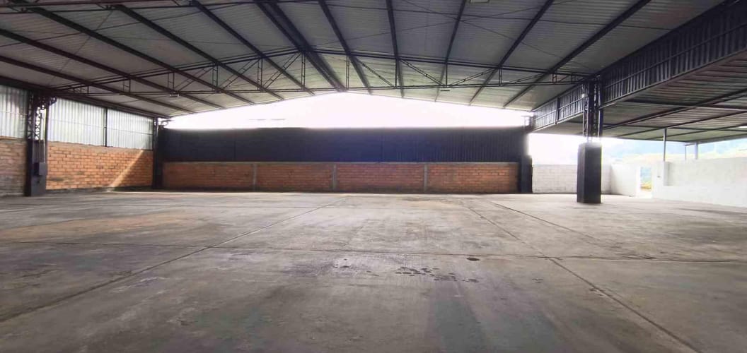 Bodega en arriendo en Malteria, Manizales, 500 m² · foto 14 de 23