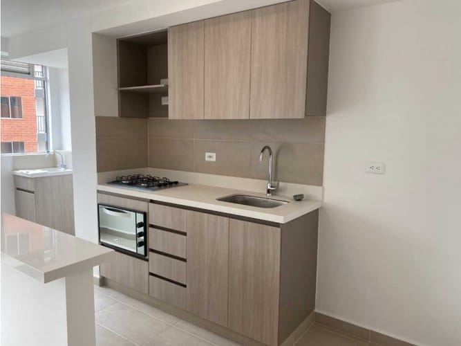 Apartamento de 2 alcobas en venta en Centro, Rionegro, 54 m² · foto 7 de 10