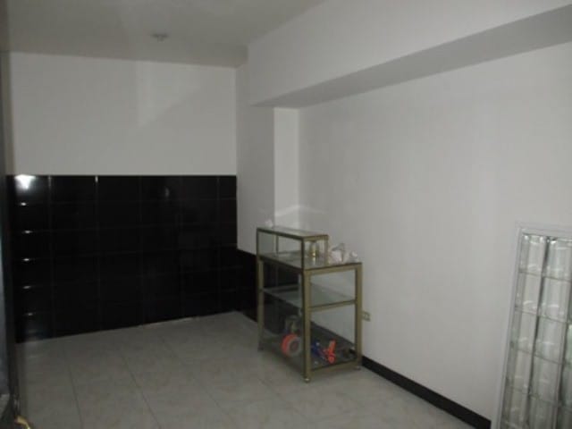 Local en arriendo en El Centro, Manizales, 12 m² · foto 3 de 4