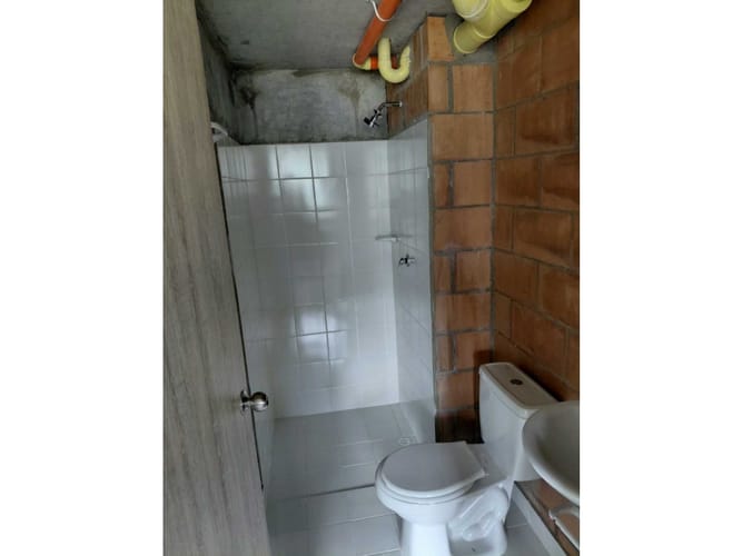Apartamento de 3 alcobas en venta en La Navarra, Bello, 54 m² · foto 10 de 12