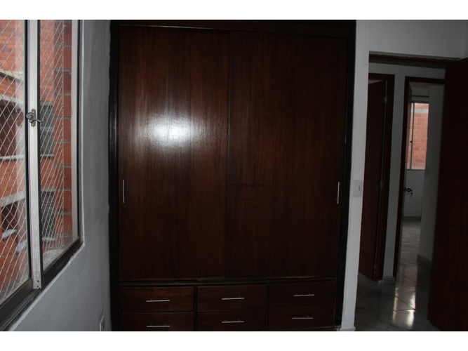 Apartamento de 5 alcobas en venta en La Cascada, Cali, 71 m² · foto 10 de 13