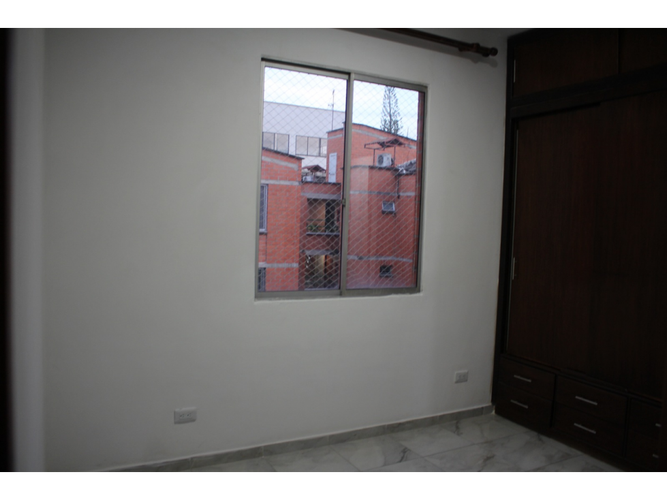 Apartamento de 5 alcobas en venta en La Cascada, Cali, 71 m² · foto 11 de 13