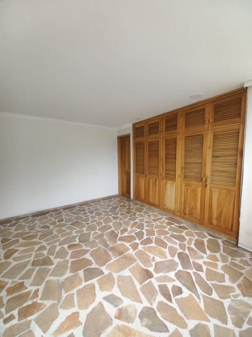 Apartamento de 3 alcobas en venta en La Pola, Ibagué, 105 m² · foto 11 de 24