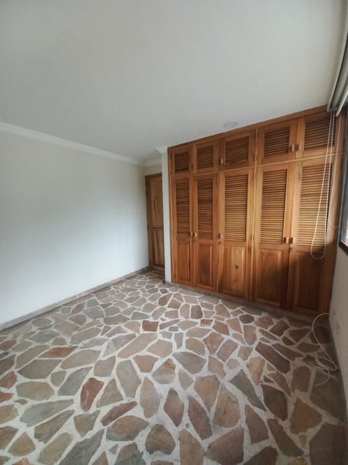 Apartamento de 3 alcobas en venta en La Pola, Ibagué, 105 m² · foto 14 de 24