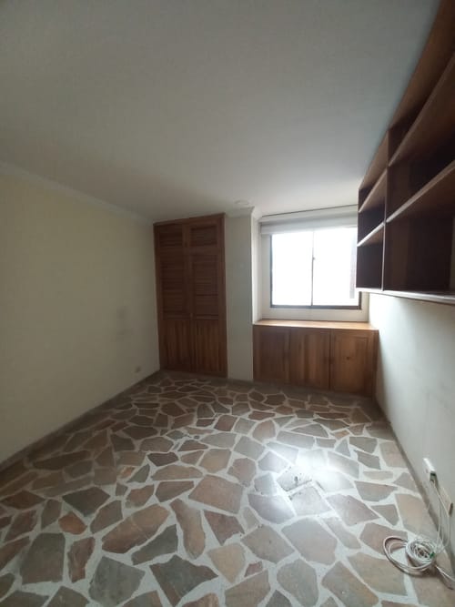 Apartamento de 3 alcobas en venta en La Pola, Ibagué, 105 m² · foto 16 de 24