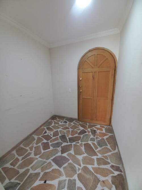 Apartamento de 3 alcobas en venta en La Pola, Ibagué, 105 m² · foto 18 de 24