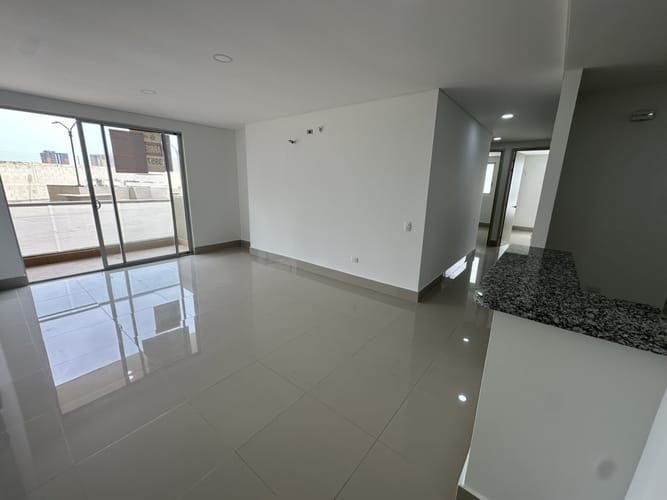 Apartamento de 3 alcobas en venta en Conjunto Residencial Villa Campestre, Barranquilla, 99 m² · foto 2 de 19