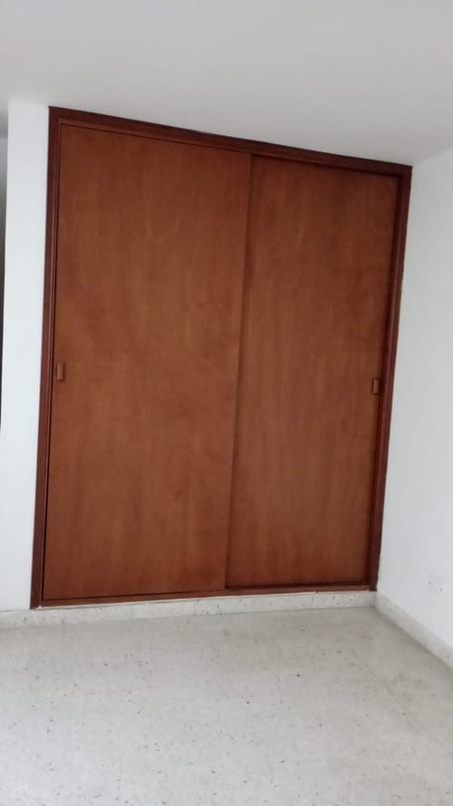 Oficina en arriendo en El Limonar, Cali, 90 m² · foto 5 de 8