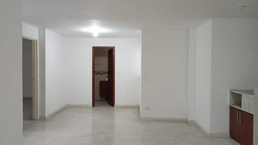 Oficina en arriendo en El Limonar, Cali, 90 m² · foto 4 de 10
