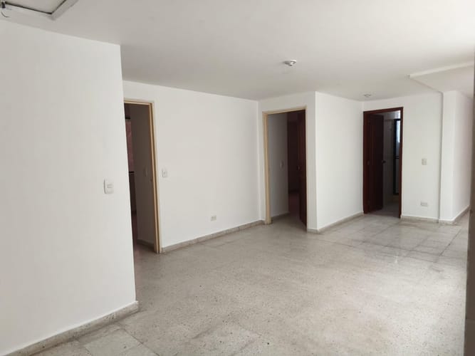 Oficina en arriendo en El Limonar, Cali, 90 m² · foto 4 de 13