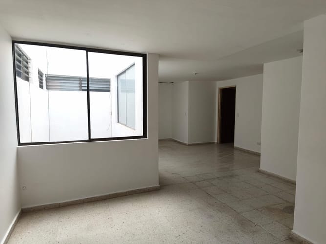 Oficina en arriendo en El Limonar, Cali, 90 m² · foto 5 de 13
