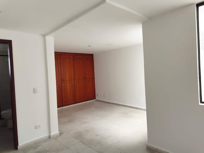 Oficina en arriendo en El Limonar, Cali, 90 m² · foto 6 de 13
