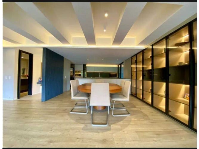 Apartamento en venta en El Poblado, Medellín · foto 3 de 23