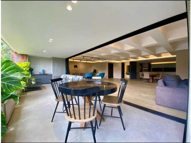 Apartamento en venta en El Poblado, Medellín · foto 5 de 23