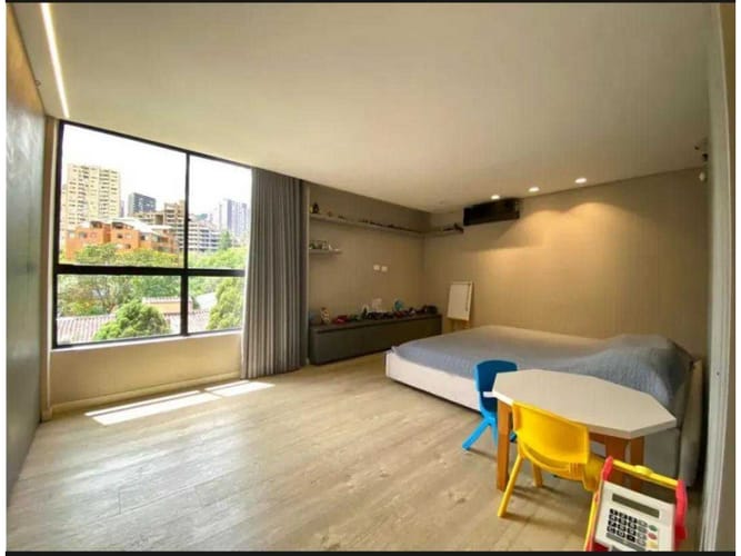 Apartamento en venta en El Poblado, Medellín · foto 10 de 23