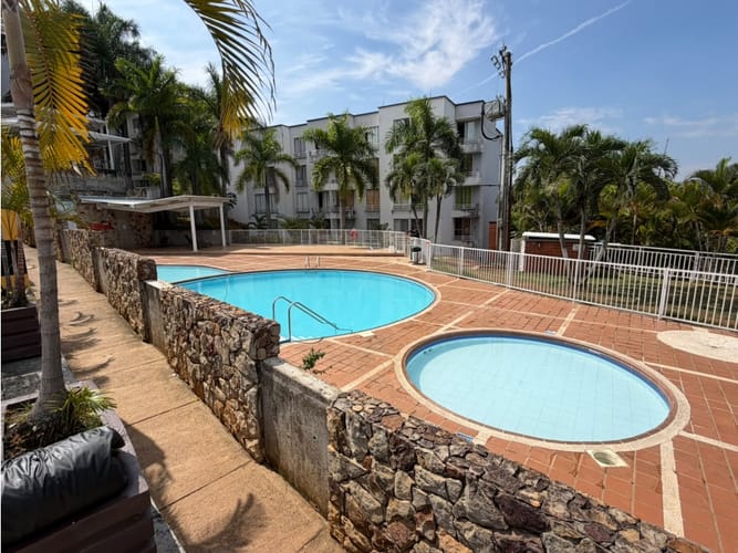 Apartamento de 2 alcobas en venta en Ciudad Melendez, Cali, 63 m² · foto 2 de 19