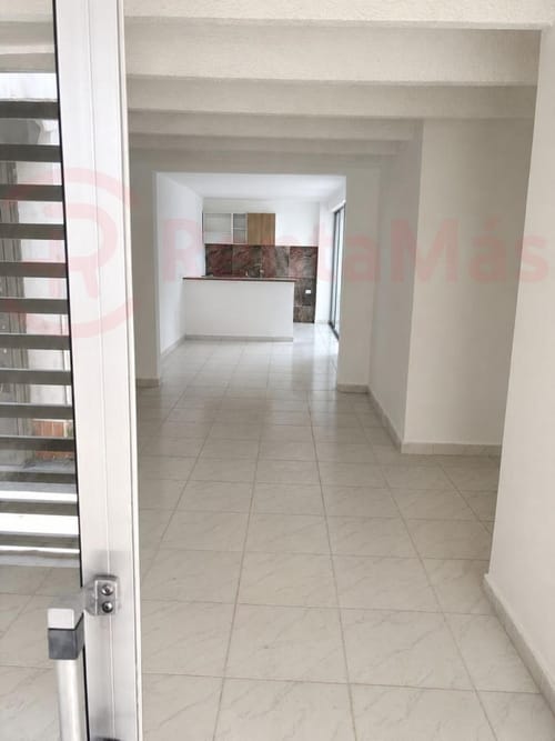 Casa de 4 alcobas en venta en San Eduardo, Cúcuta, 96 m² · foto 2 de 16