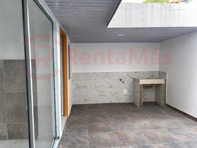 Casa de 4 alcobas en venta en San Eduardo, Cúcuta, 96 m² · foto 5 de 16