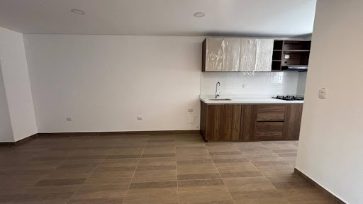 Apartamento en venta en Ingles, Bogotá · foto 2 de 15