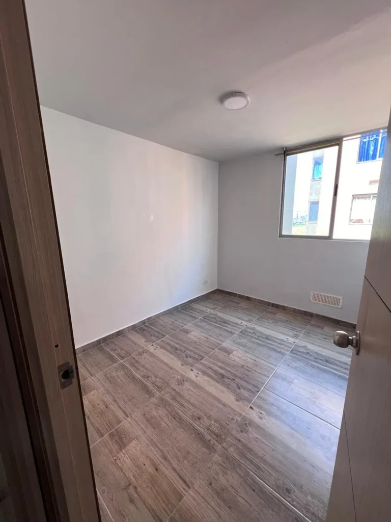Apartamento en venta en Centro, Mosquera · foto 3 de 17