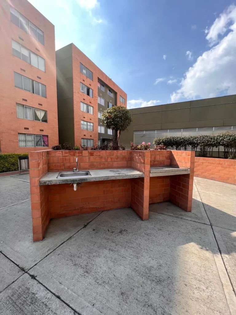 Apartamento en venta en Centro, Mosquera · foto 15 de 17