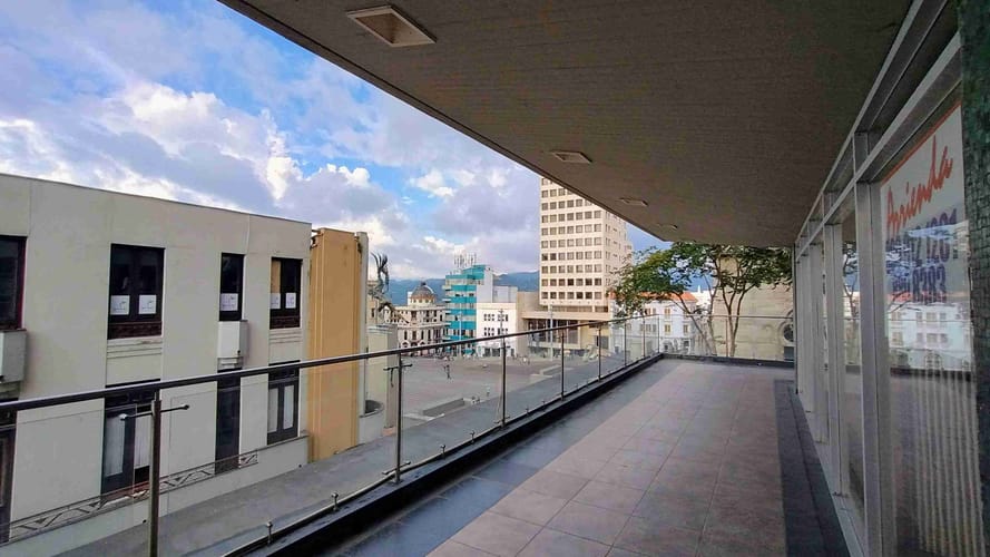 Local en arriendo en El Centro, Manizales, 445 m² · foto 13 de 14