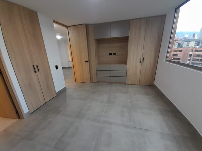 Apartamento de 2 alcobas en arriendo en La Aguacatala, Medellín, 75 m² · foto 8 de 17