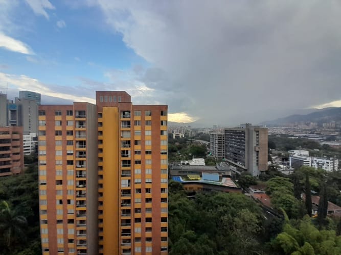 Apartamento de 2 alcobas en arriendo en La Aguacatala, Medellín, 75 m² · foto 12 de 17