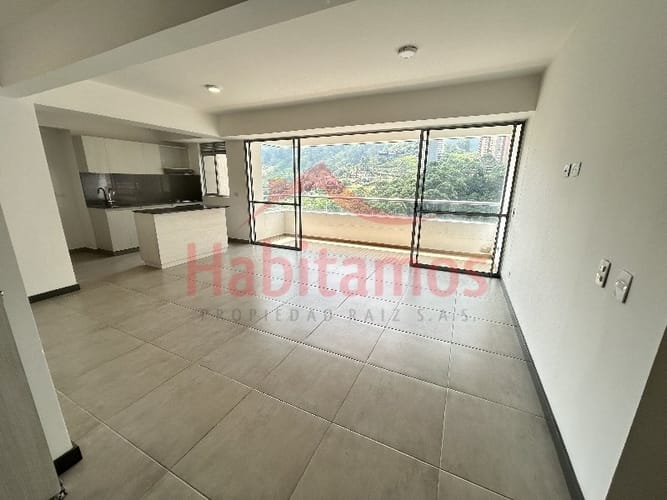 Apartment for rent in Las Lomitas, Sabaneta